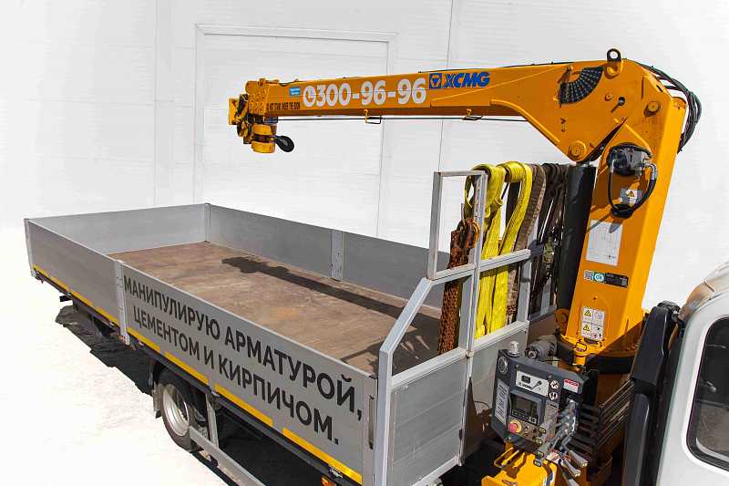 Манипулятор MITSUBISHI FUSO — кран 3 т, кузов 5 т