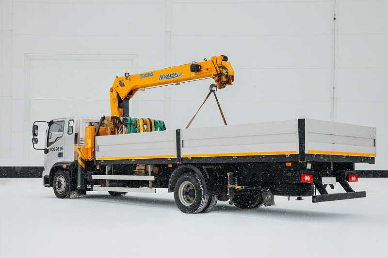 Манипулятор ISUZU — кран 5 т, кузов 7 т