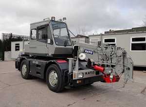 Автокран короткобазный KATO MR-100 – кран 10 т, стрела 22 м