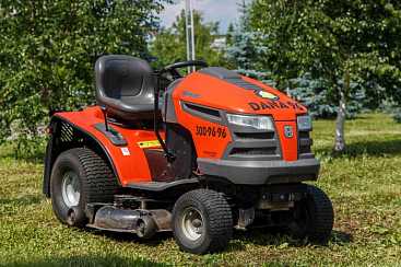 Трактор-газонокосилка Husqvarna CTH220 TWIN