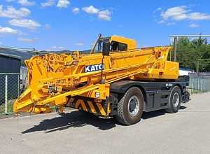 Автокран короткобазный KATO KR22H-II – кран 22 т, стрела 28 м