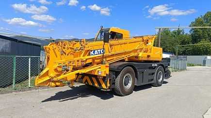 Автокран короткобазный KATO KR22H-II – кран 22 т, стрела 28 м